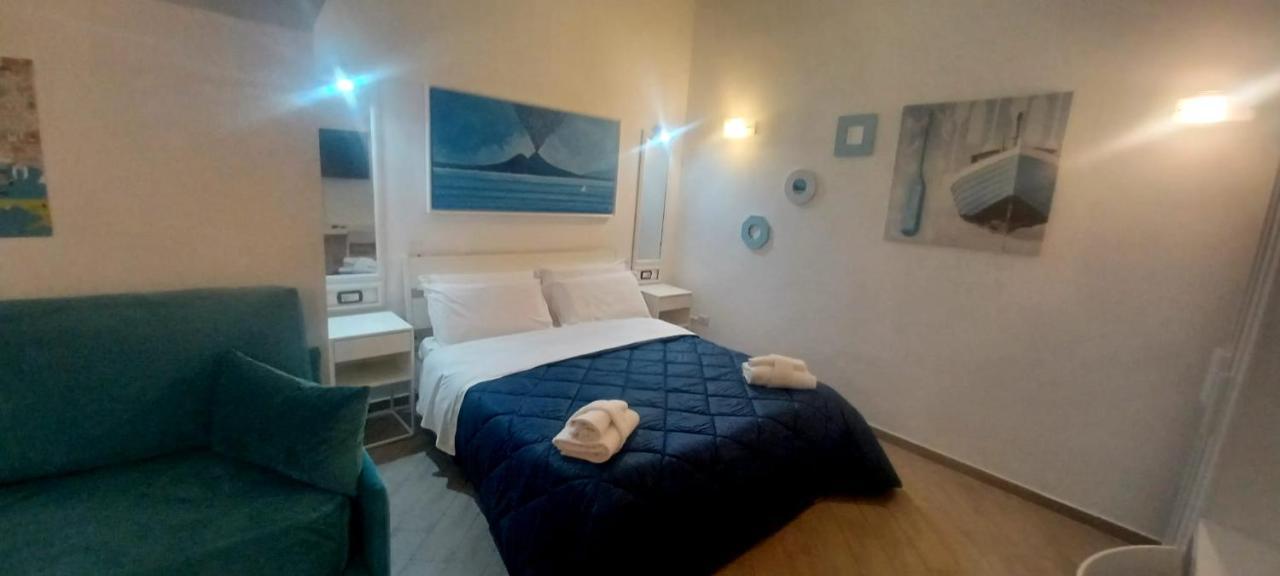Residenza Plebliscito Apartment Naples Luaran gambar