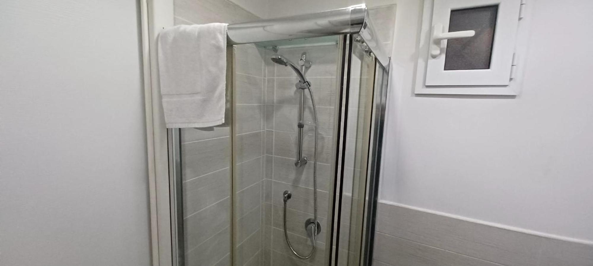 Residenza Plebliscito Apartment Naples Luaran gambar