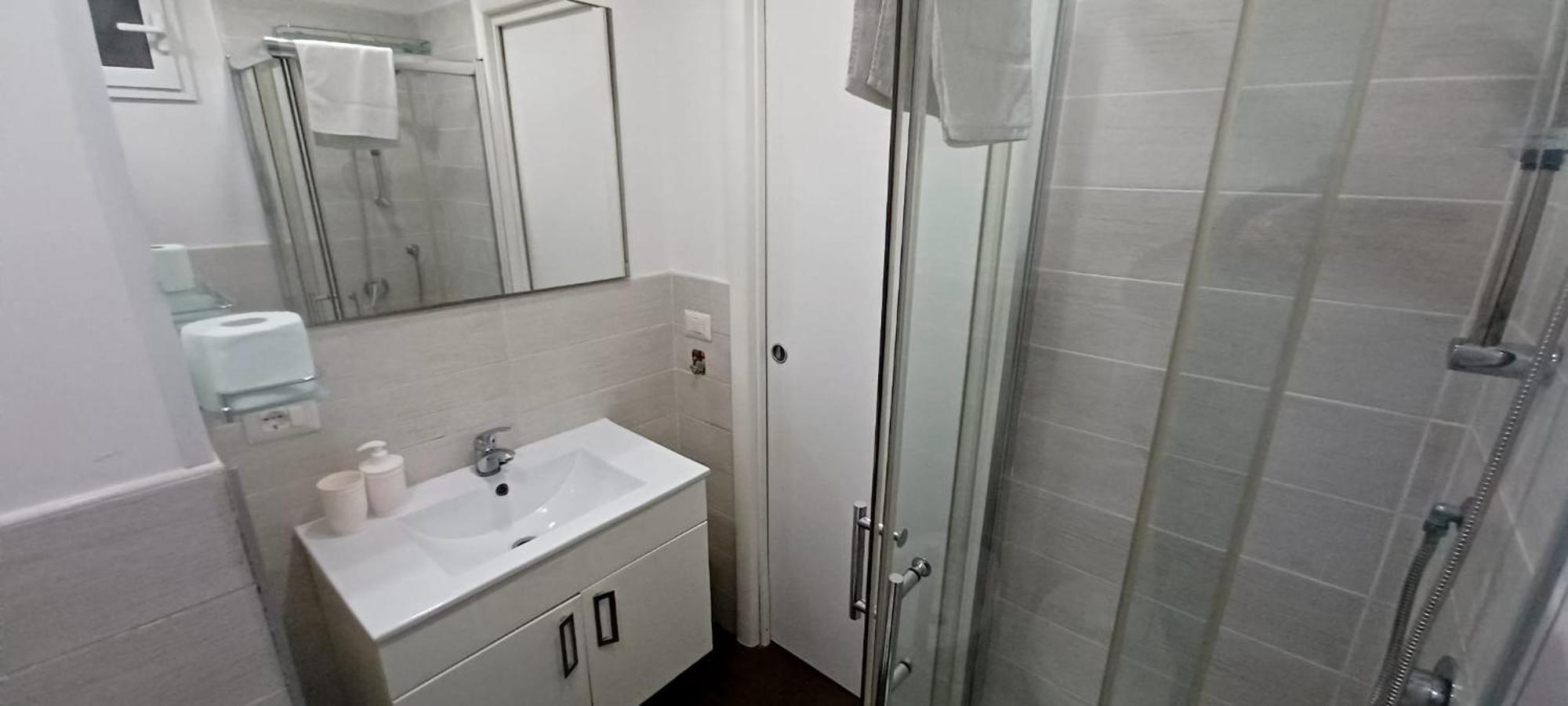 Residenza Plebliscito Apartment Naples Luaran gambar